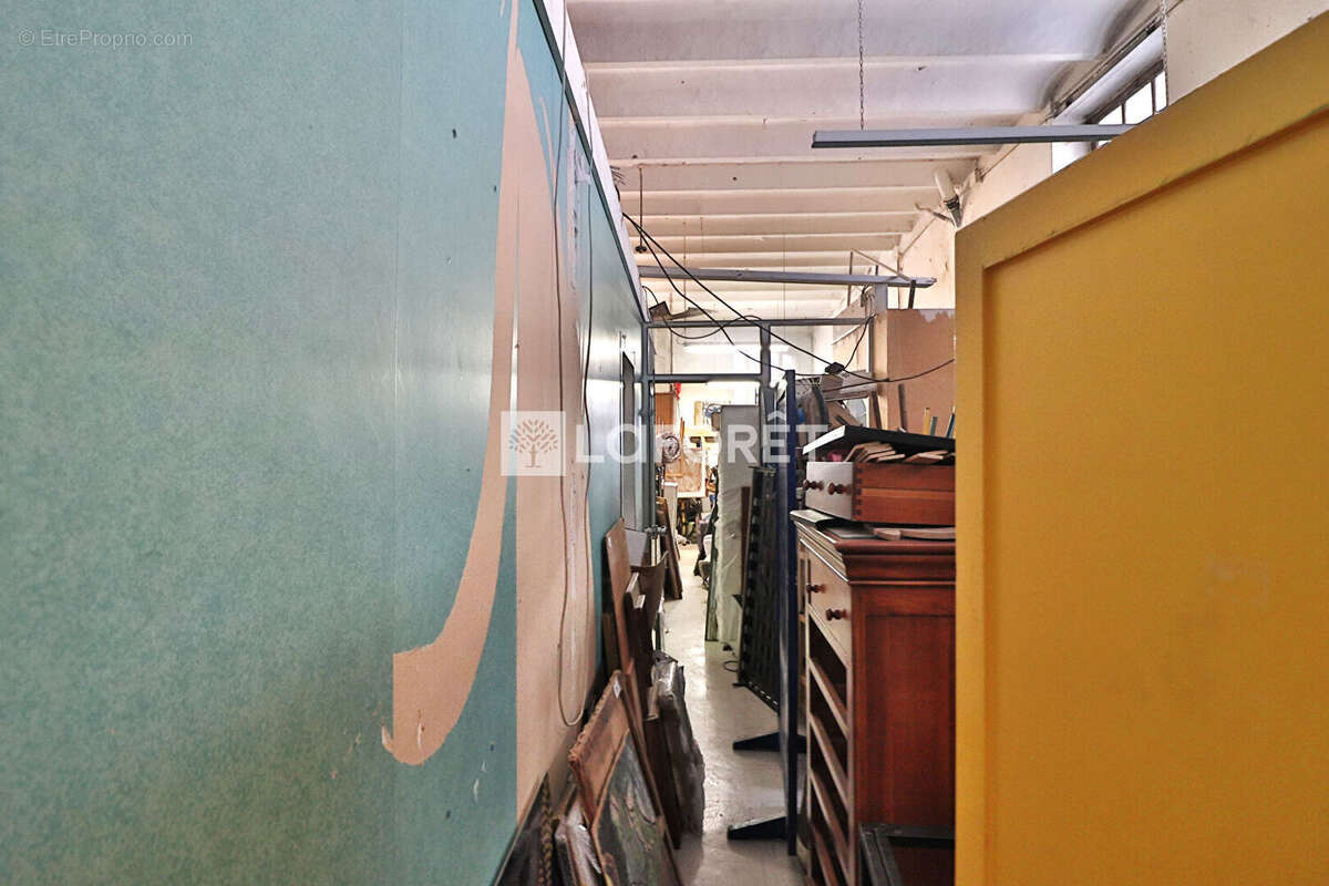 Commerce à MARSEILLE-3E