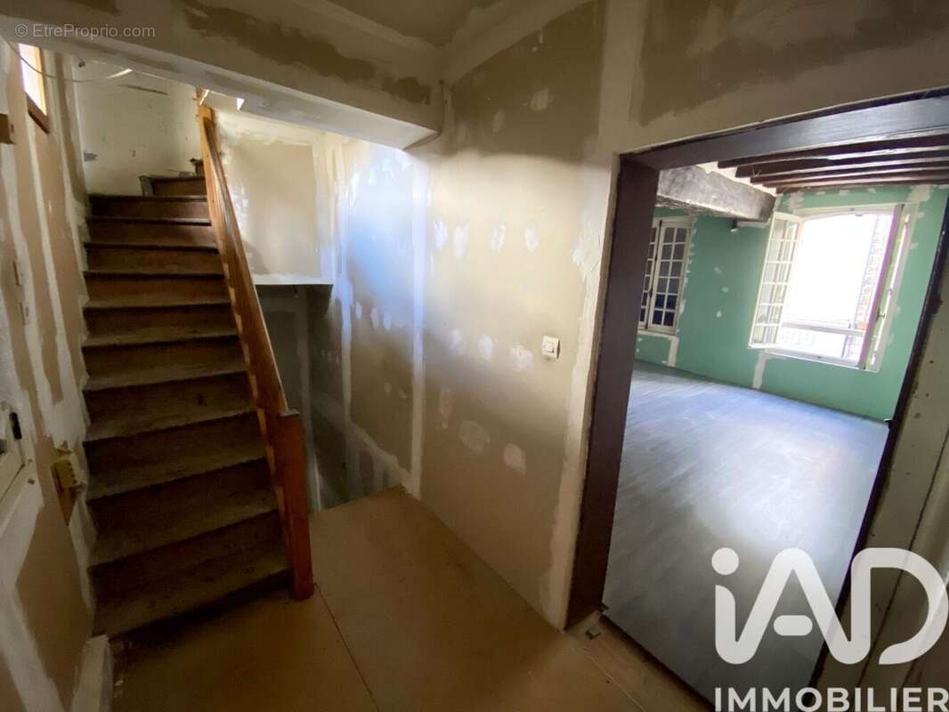 Photo 6 - Appartement à CHATEAU-RENARD