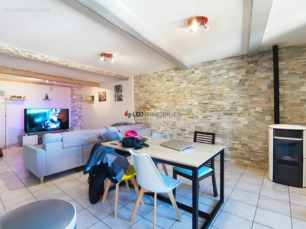 Maison à BOULETERNERE