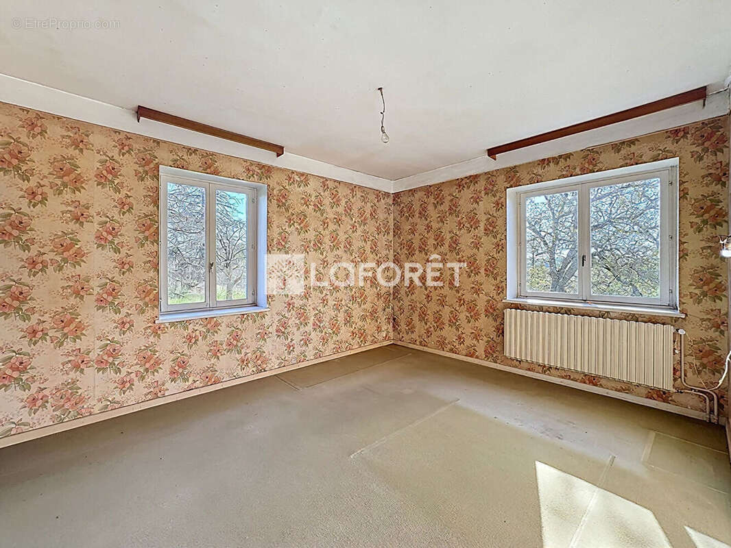 Maison 6 pièce(s) 182 m2 - photo 8