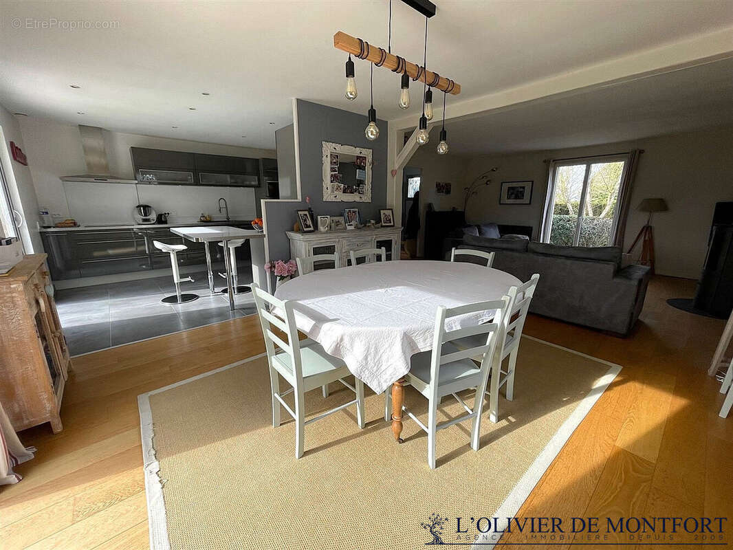 Maison à MONTFORT-L&#039;AMAURY