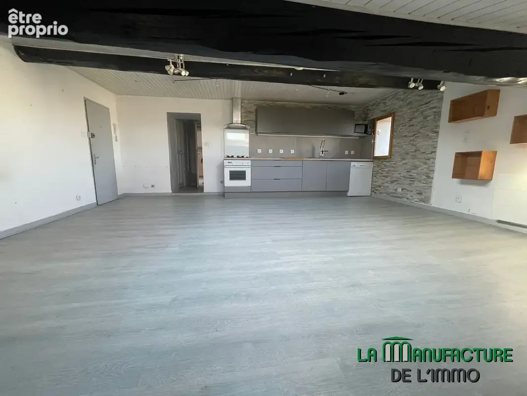 3 pieces 46,30m2 carrez +34,33 m2 hors carrez - dernier etage - meons - technopole - photo 4