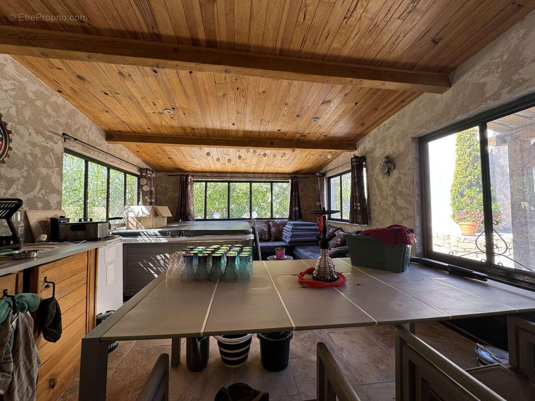 Maison à LE CANNET-DES-MAURES