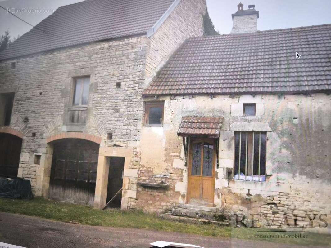 Côte d'Or ( ORRET) 21450.entrepot ou maison en pierre sans terrain de 485m2 à - photo 16