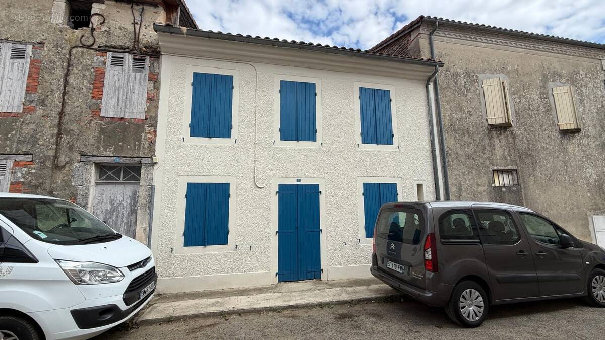 Maison à GRENADE-SUR-L'ADOUR