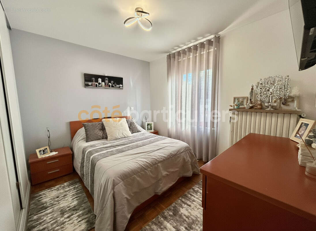 Maison à LIMEIL-BREVANNES