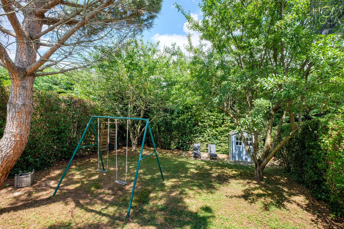 Maison à FLEURIEUX-SUR-L'ARBRESLE
