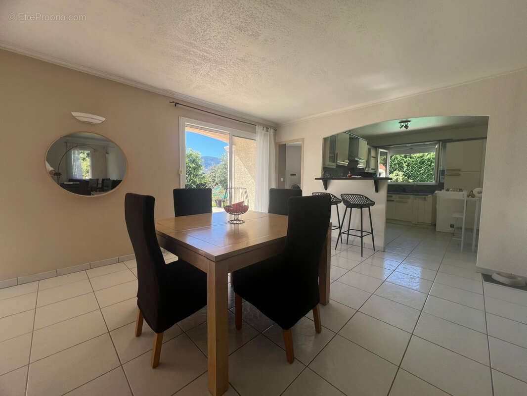 Maison à SAINT-CHAMOND