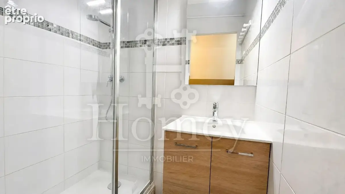 ANNEMASSE - Grand T4 de 92m2 - 3 Chambres - Petit Jardin Commun Privilégié - Cave - Exclusivité HOMEY - photo 9
