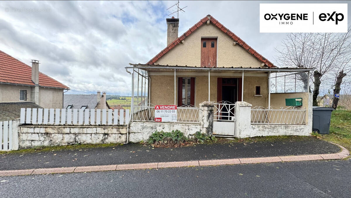 Maison à SAINT-ALBAN-SUR-LIMAGNOLE