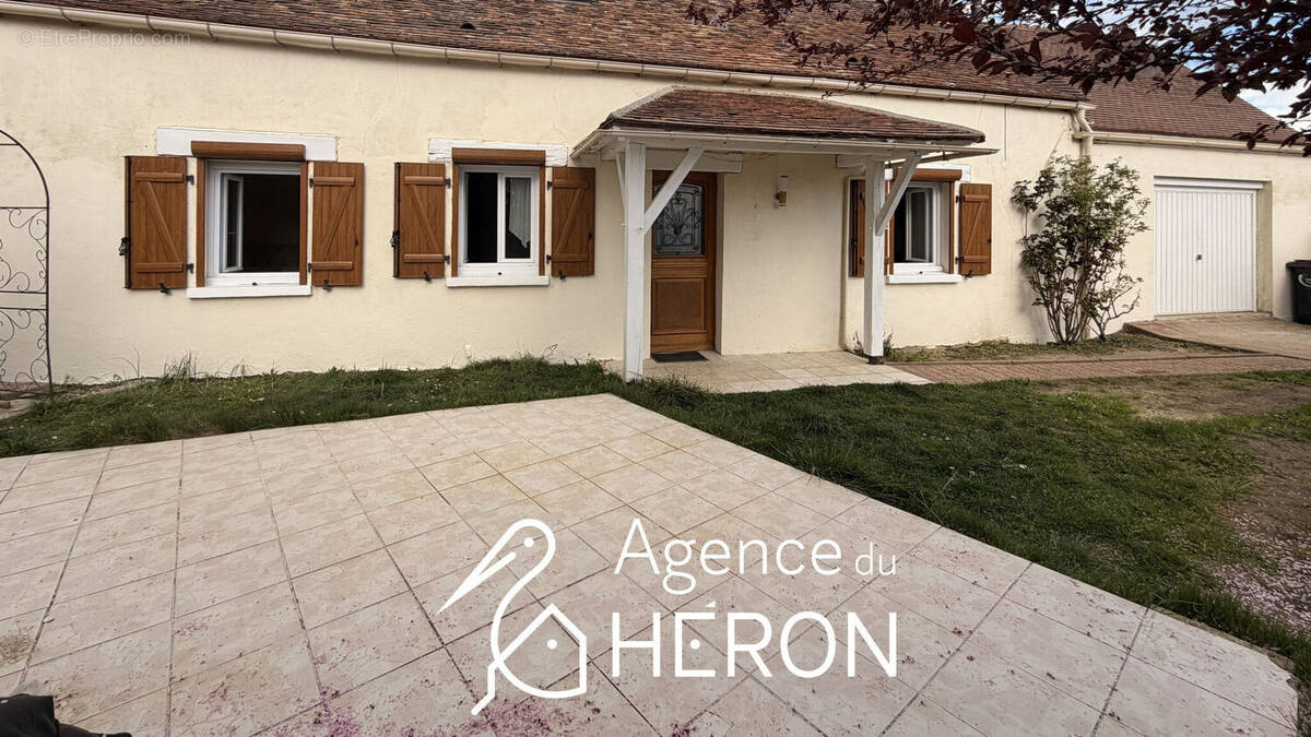 Photo 1 - Maison à EGREVILLE