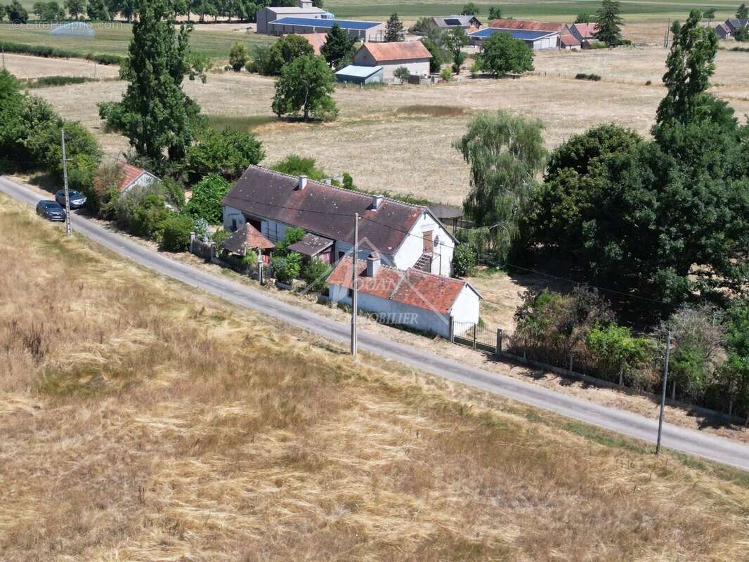Charmante maison de 116 m² à La Ferté-Hauterive - photo 45