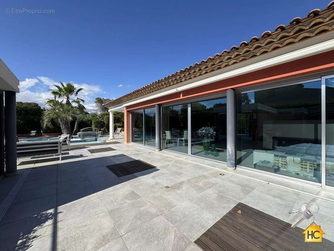 Maison à MOUGINS
