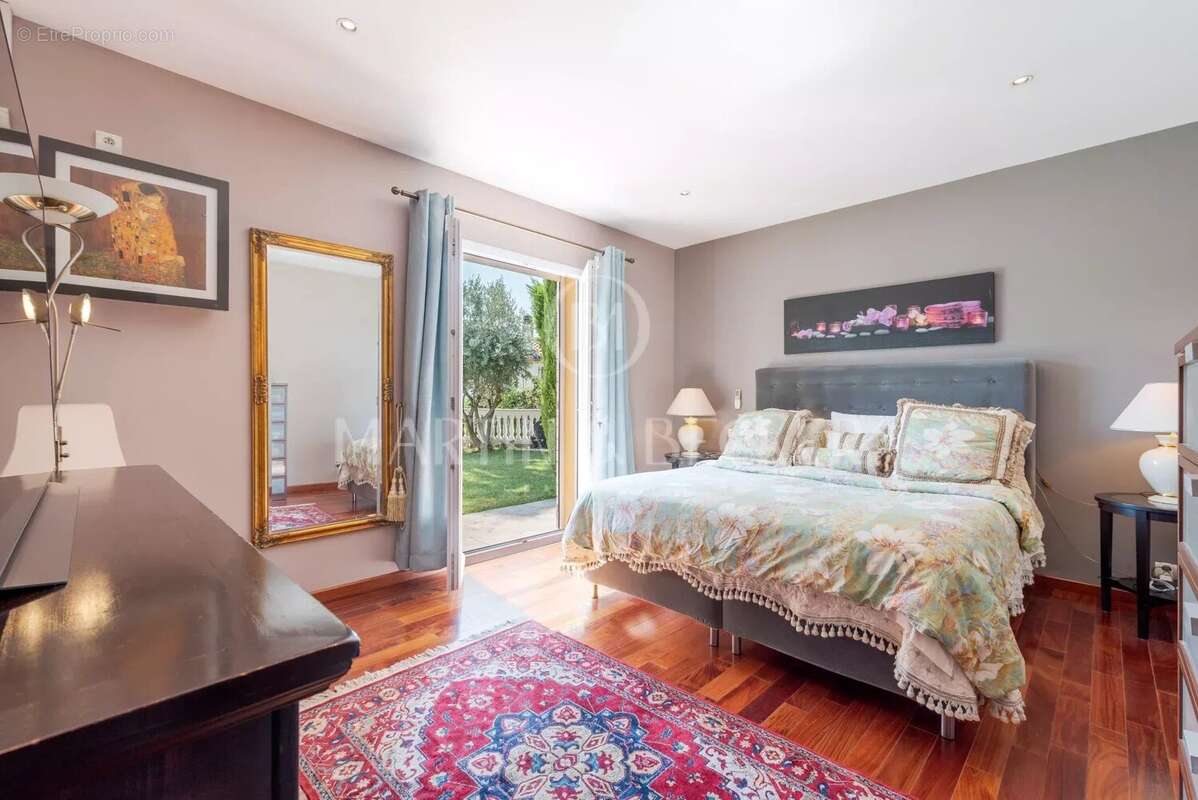 Maison à CAGNES-SUR-MER
