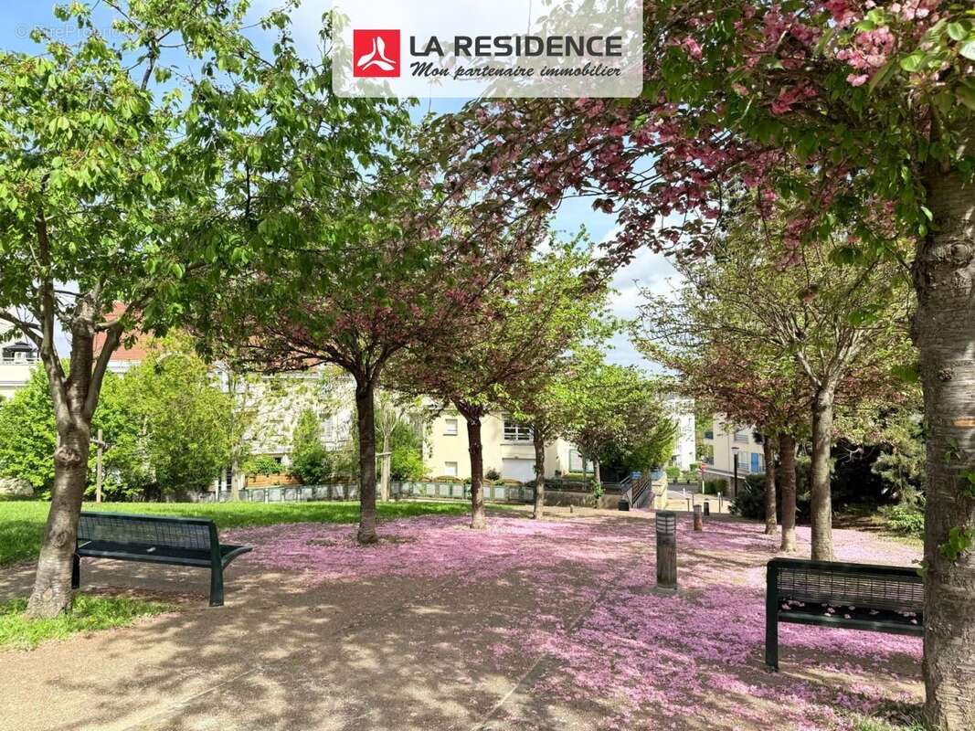 Appartement 65 m² à Montigny-Les-Cormeilles  - photo 9