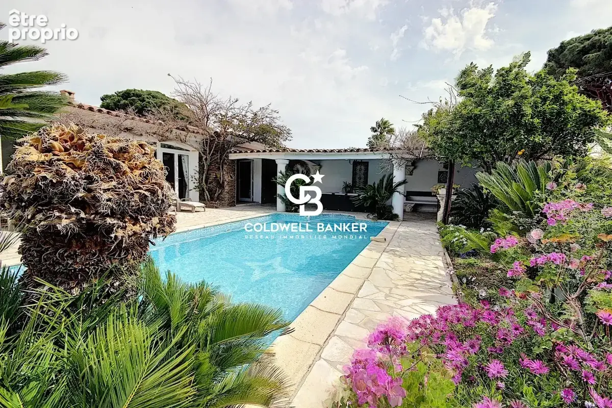 Villa provencale  avec 3 habitations - photo 4