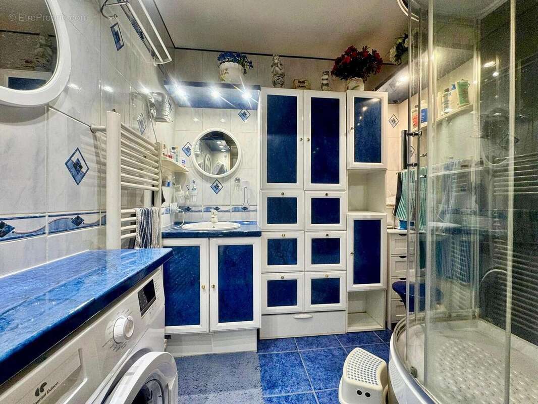   - Appartement à NICE