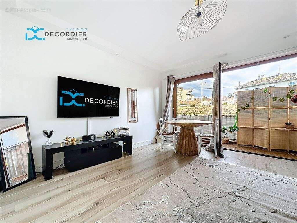 Appartement à THONON-LES-BAINS