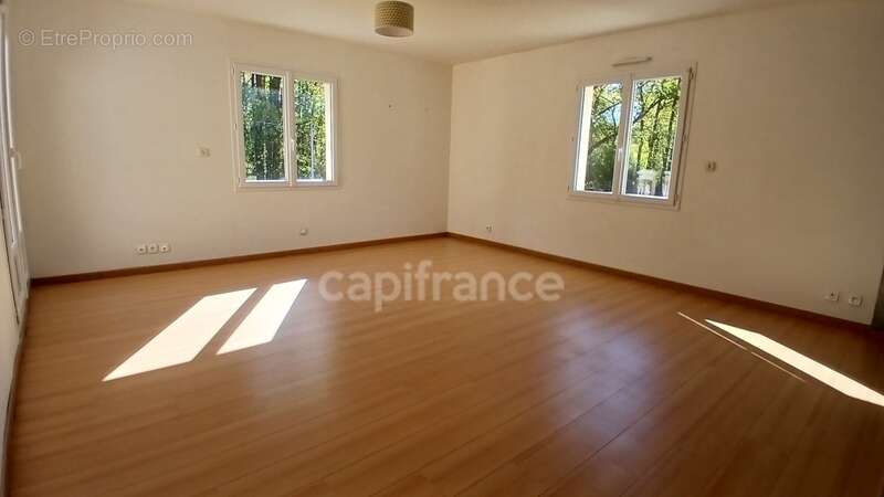 Maison à LA CHEVROLIERE