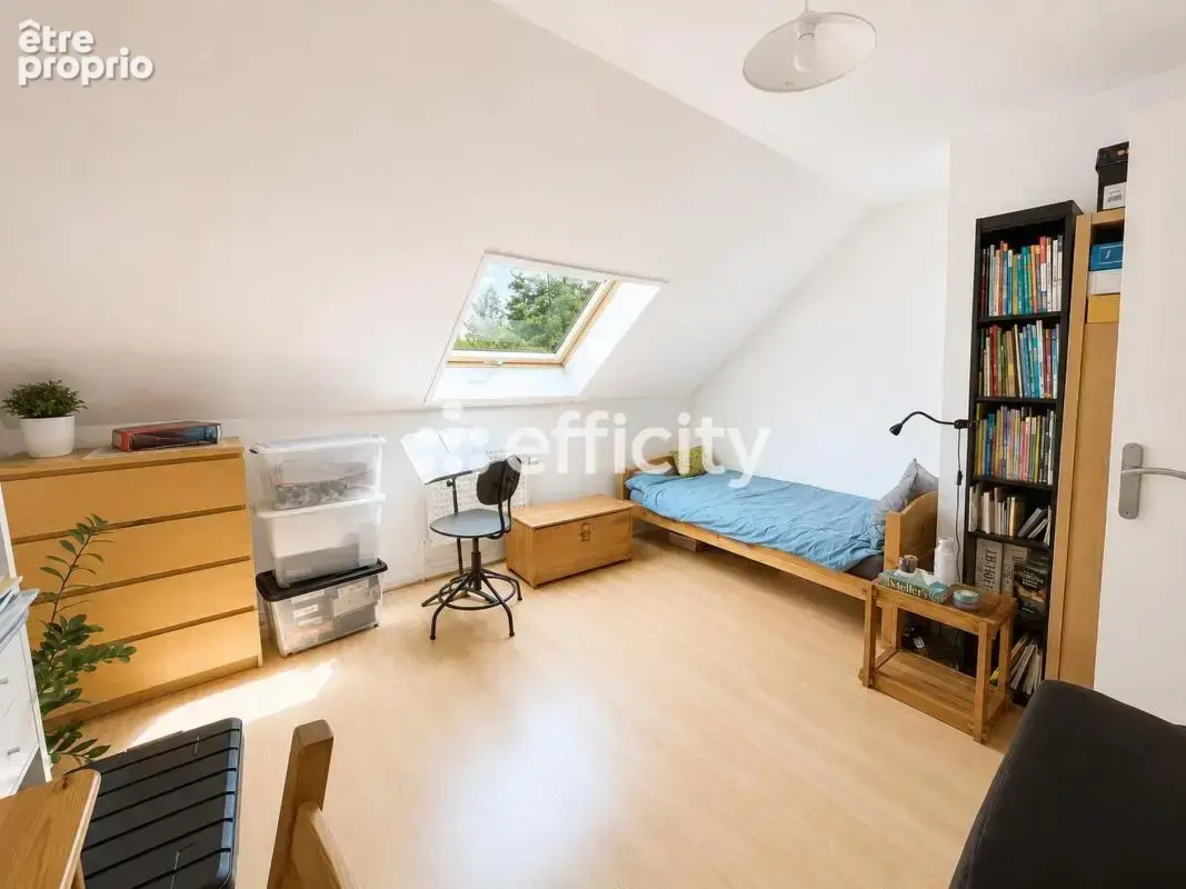 Maison 95 m² à Villeneuve-D'ascq  - photo 5