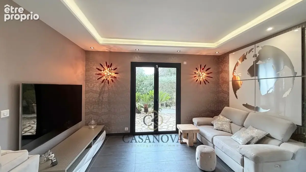 Villa revisitée, art de vivre à la campagne, dépendance, piscine chauffée, sur 2300 m² de terrain constructibles - photo 17