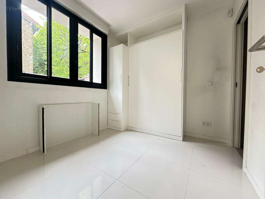 Maison à SAINT-MAUR-DES-FOSSES