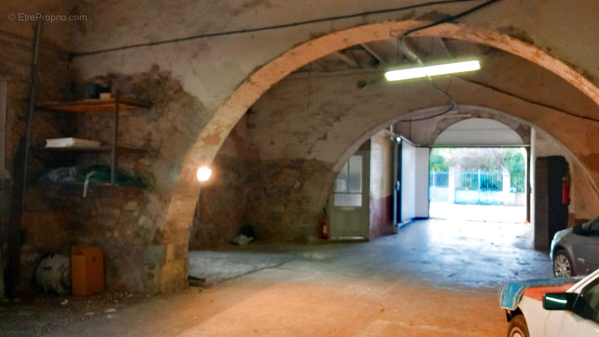 Commerce à BEDARIEUX