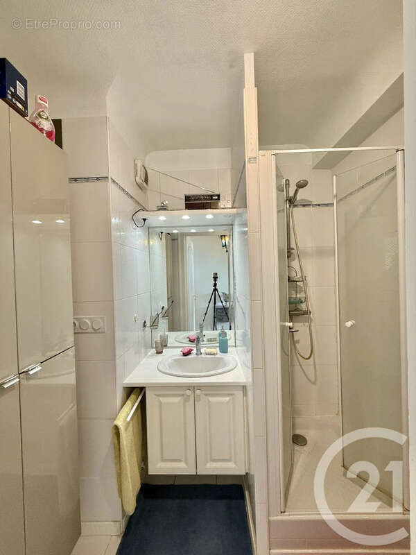 Appartement à MOULINS