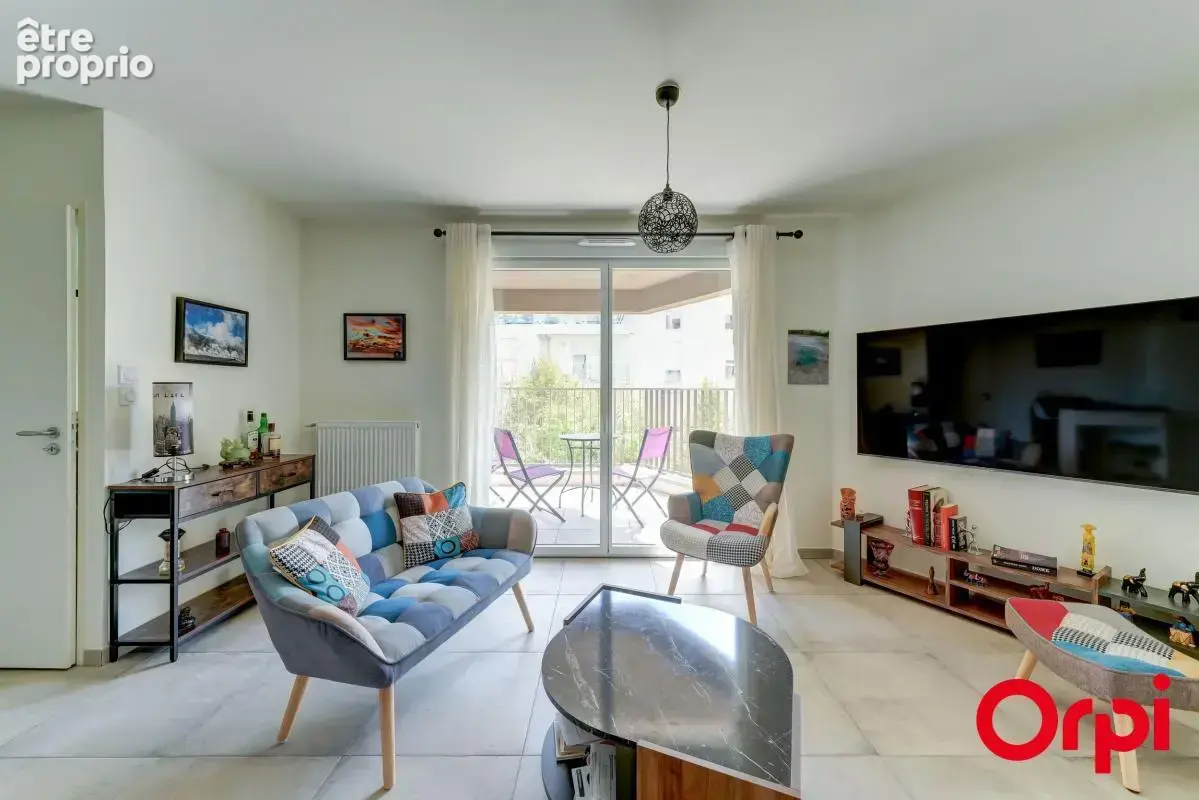 Appartement T2 de 40 m2 avec balcon et garage  À Vendre - photo 5