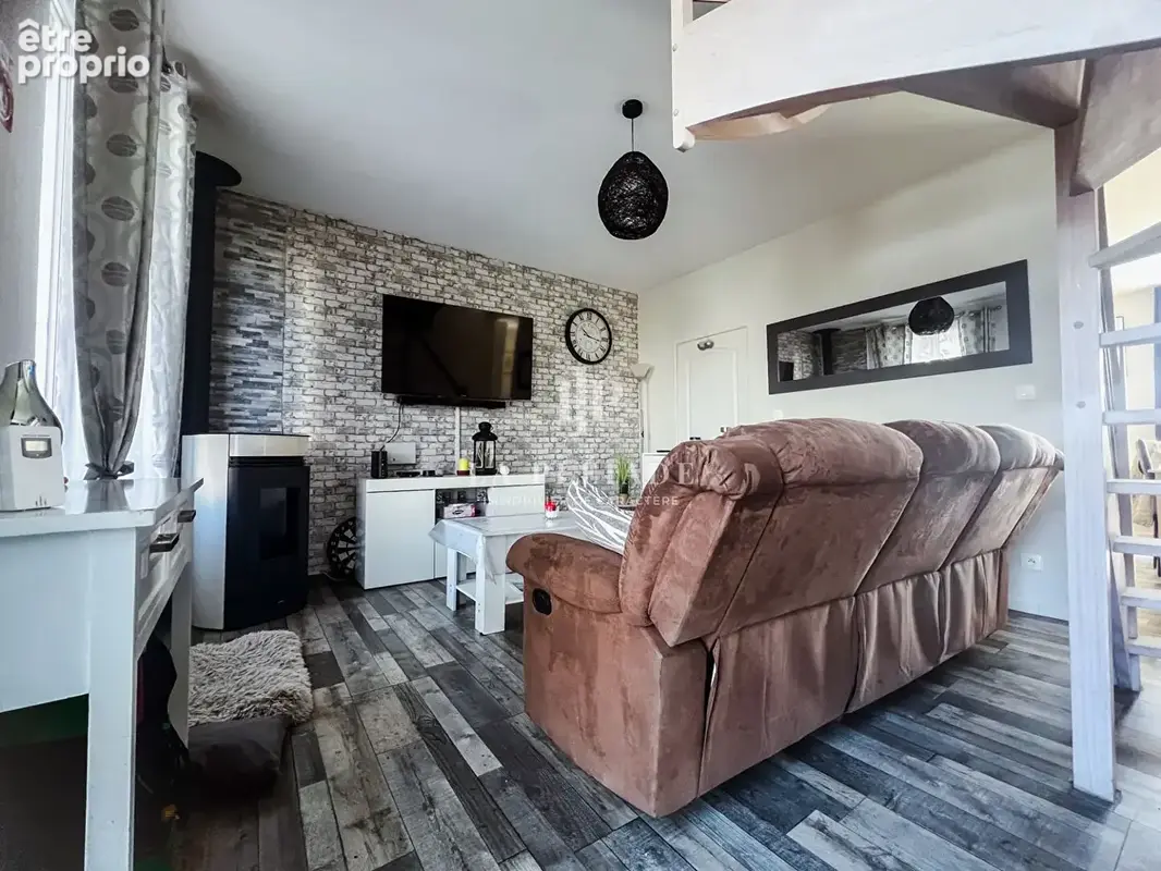 Maison familiale avec chambre de plain-pied, à proximité du tram et de la gare - photo 4