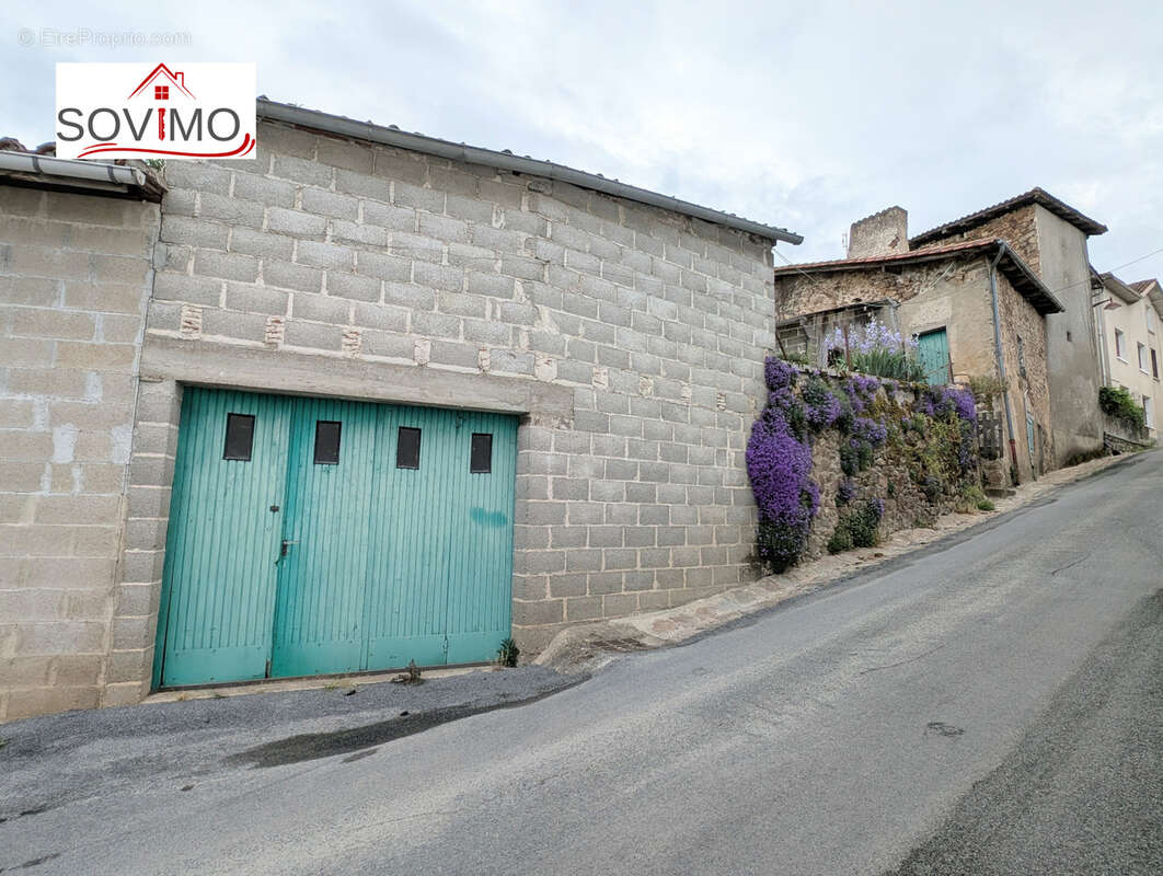 Maison à SAINT-MAURICE-DES-LIONS