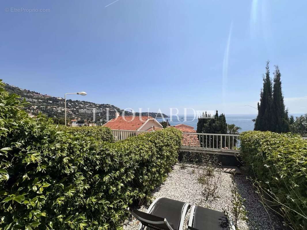 Appartement à ROQUEBRUNE-CAP-MARTIN