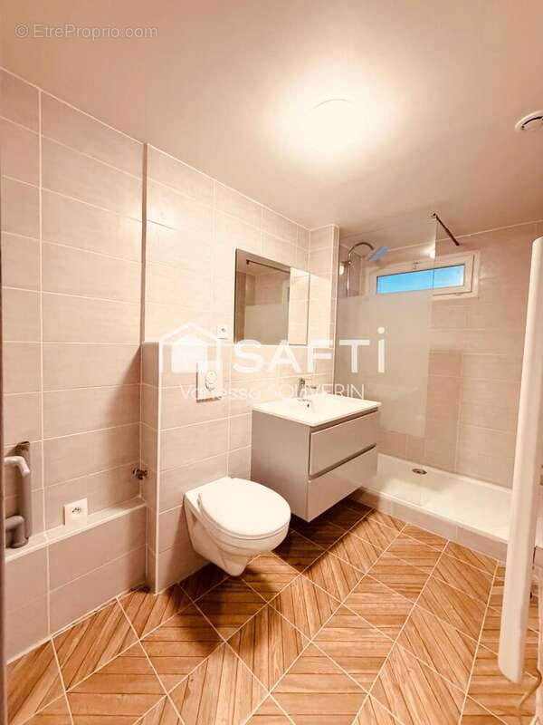 Photo 8 - Appartement à MONTEREAU-FAULT-YONNE