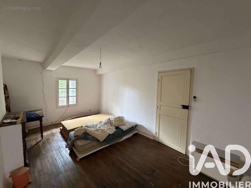 Maison 231 m² à Saurat  - photo 9