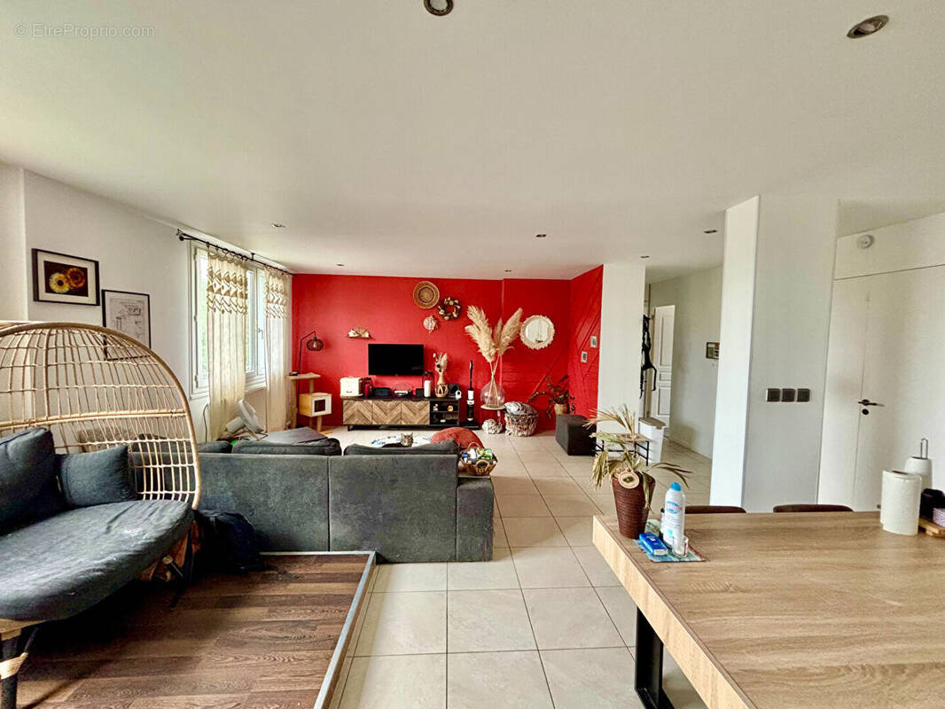 Appartement à MONTLUEL