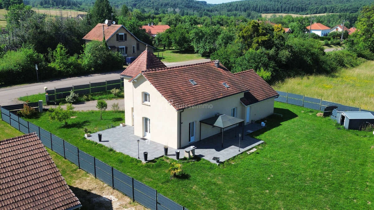 Maison Passavant La Rochere 5 pièce(s) 150 m2 - photo 2