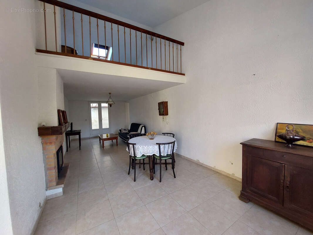 Maison à FRONTIGNAN