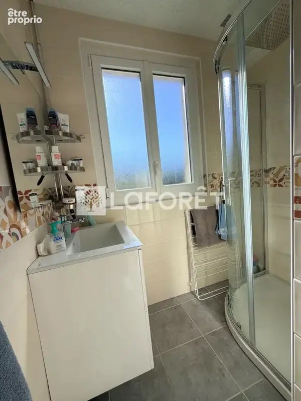 Secteur Vic Sur Cere maison 5 pièces118 m2 sur un parcelle de 340 m² - photo 12