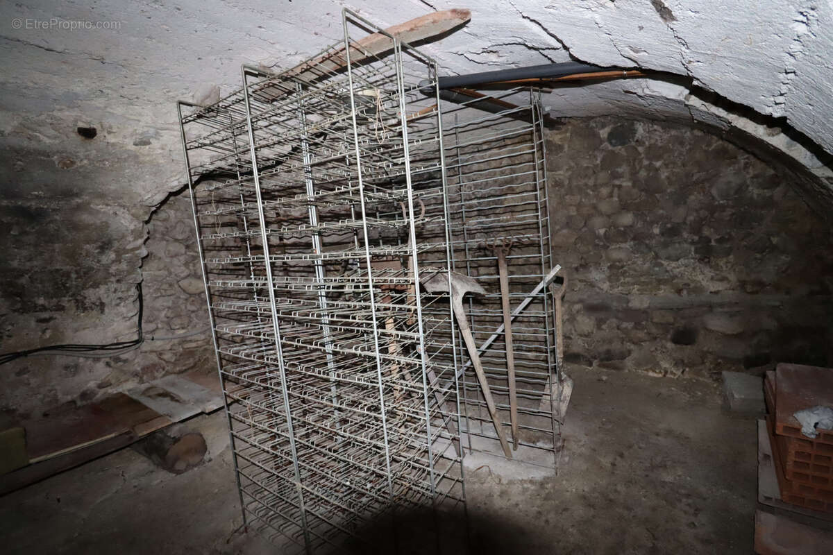 Maison à THORAME-BASSE