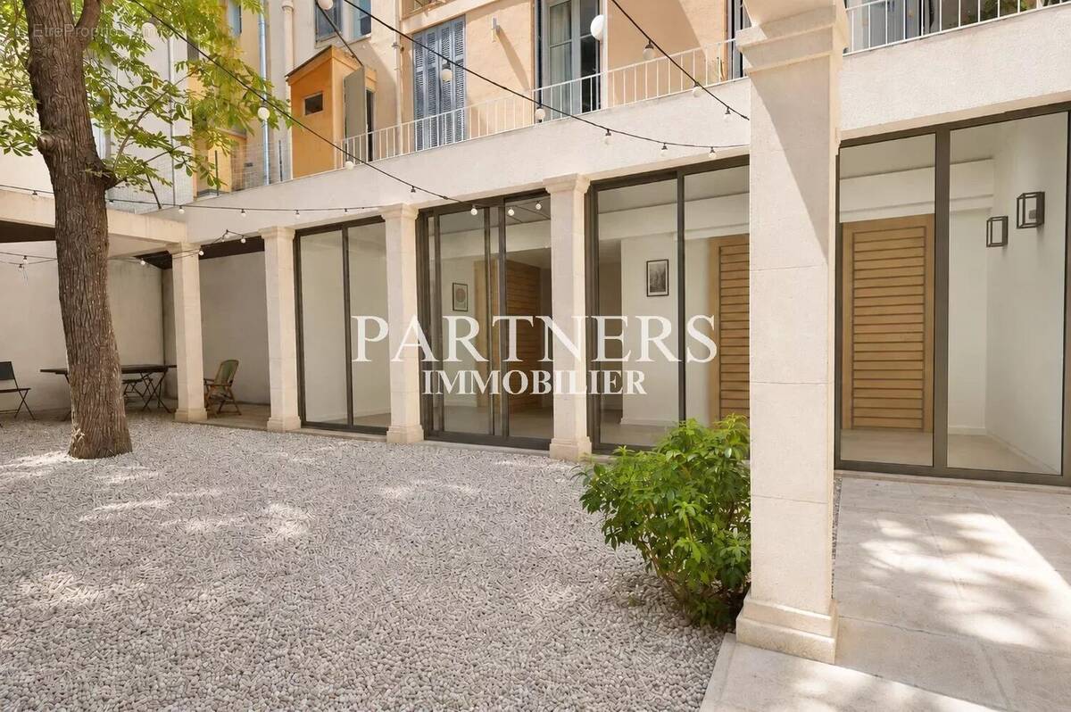 Appartement à AIX-EN-PROVENCE