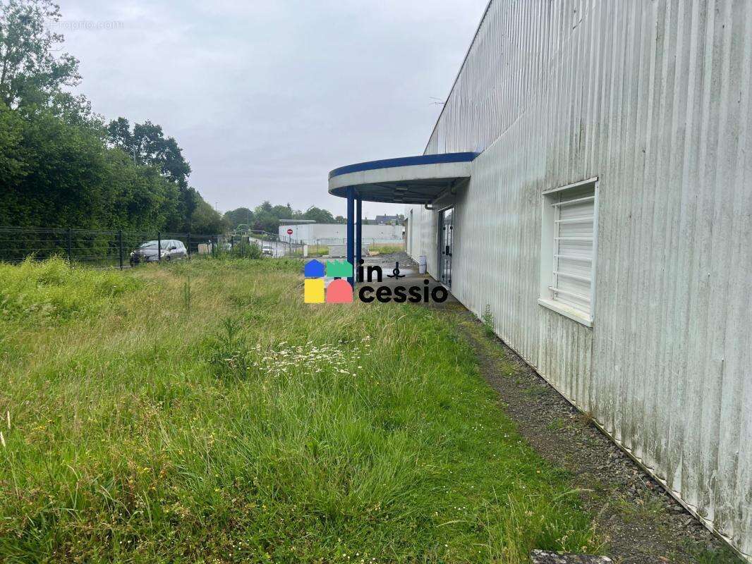 ? à vendre – local d'activité / commercial secteur vibr - photo 2