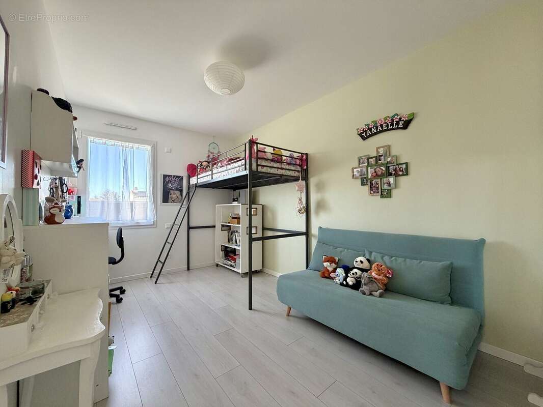 Chambre 2 - Maison à CHALLANS