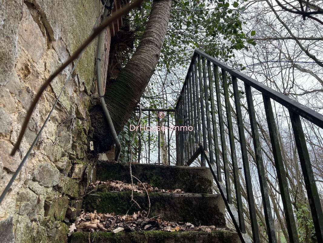 Maison à SAINT-PALAIS