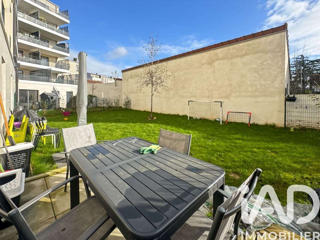 Photo 8 - Appartement à NEUILLY-SUR-MARNE