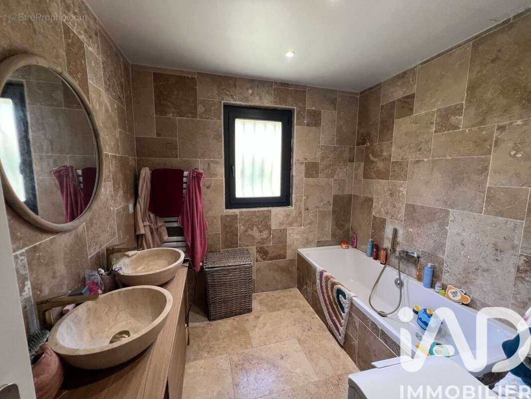 Photo 4 - Maison à CESSENON-SUR-ORB