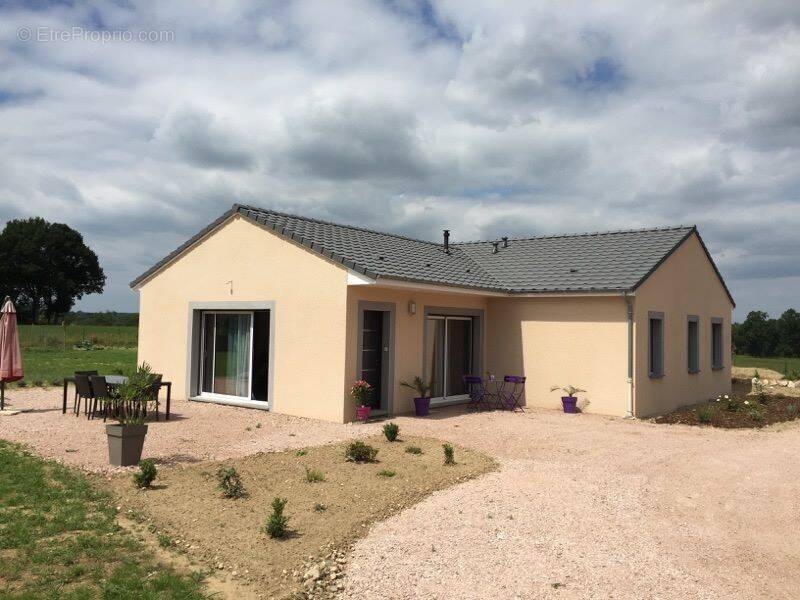 Photo 1 - Maison à SAINT-SORLIN-EN-VALLOIRE