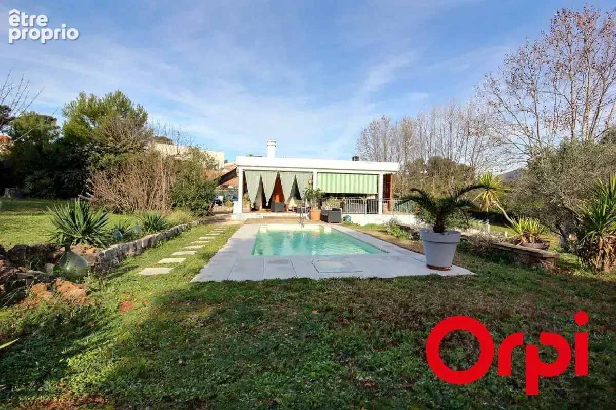 Photo Maison à Marseille-12e au prix de 895 000€