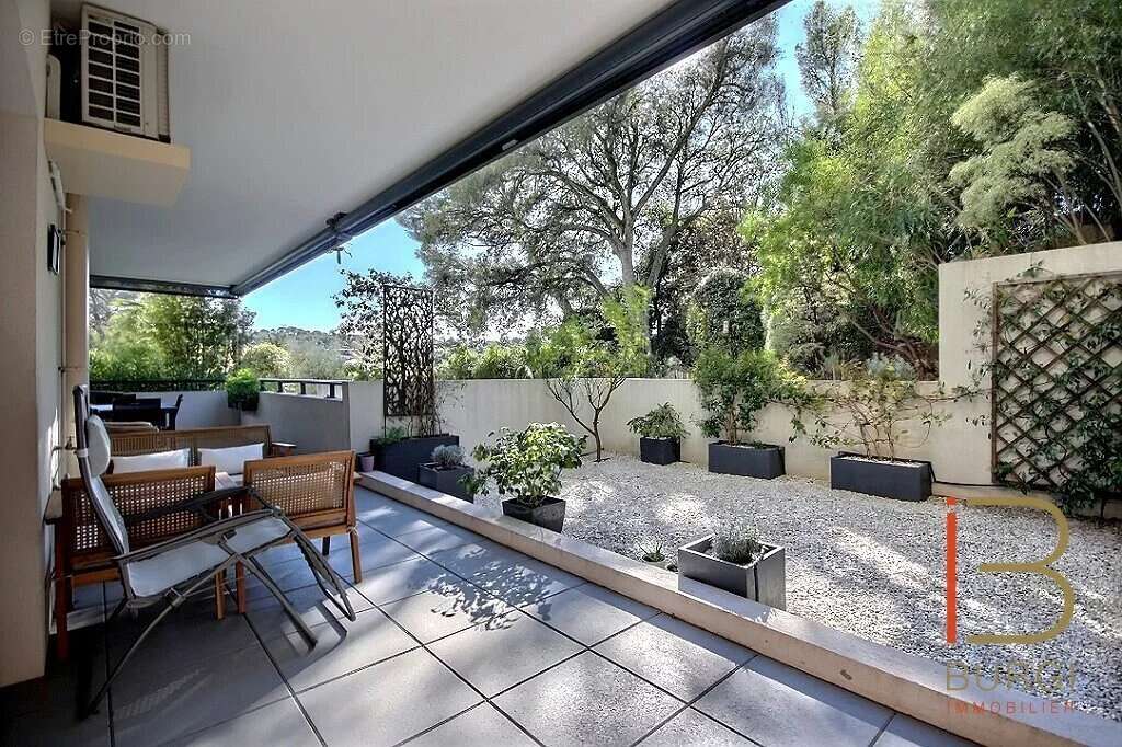 Appartement à SAINT-RAPHAEL