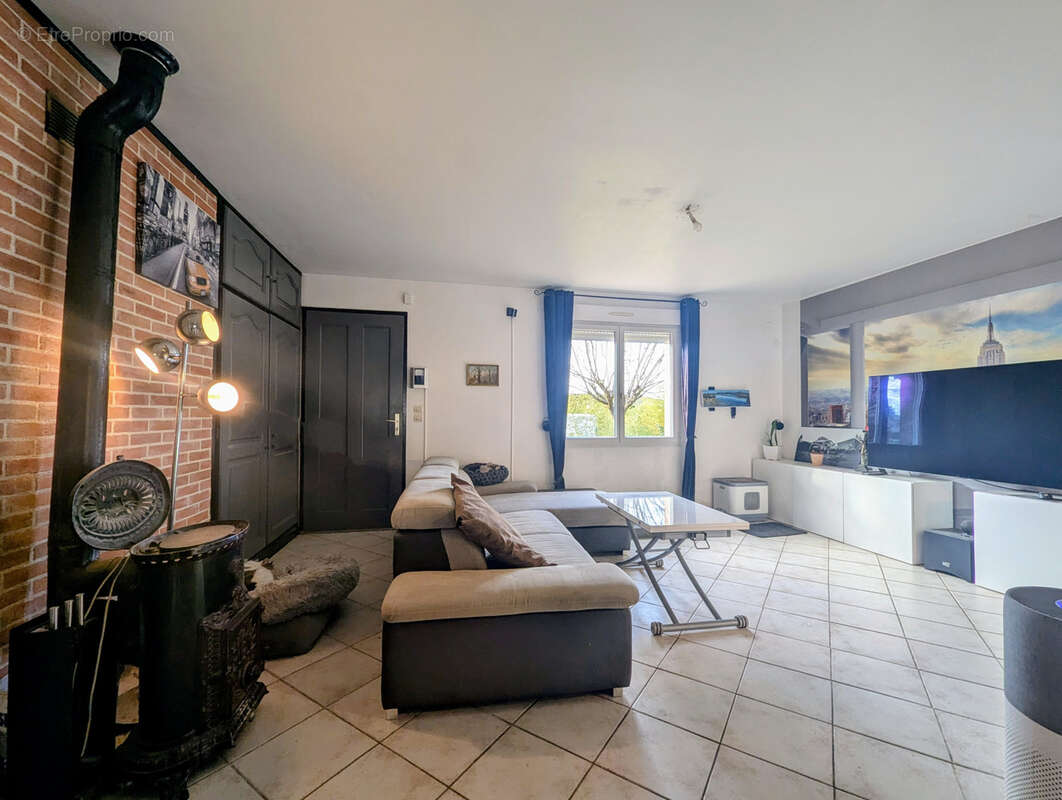 Maison à SAINT-PAUL-SUR-SAVE