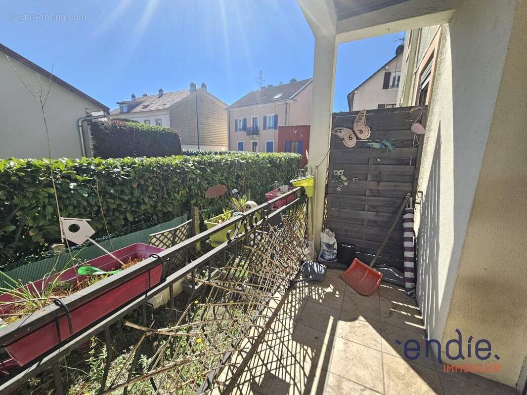 Appartement à VALDOIE